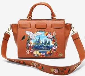 Wizarding World Harry Potter Hogwarts Wreath Crossbody Handbag Satchel Bag NWT